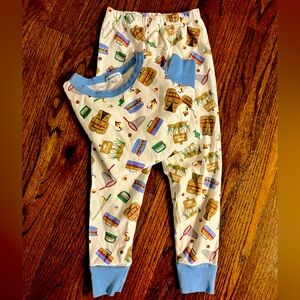 Like new (worn once) magnolia baby size 6 pajamas